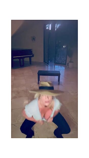 Full leaked Britney spears page private photo