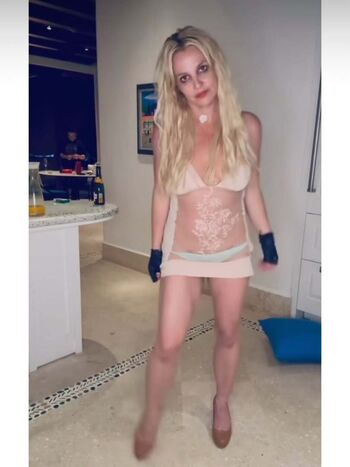 Full leaked Britney spears private photo