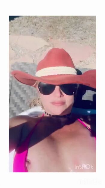 Full leaked Britney spears private photo