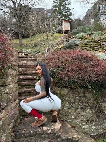 Brittanya Razavi