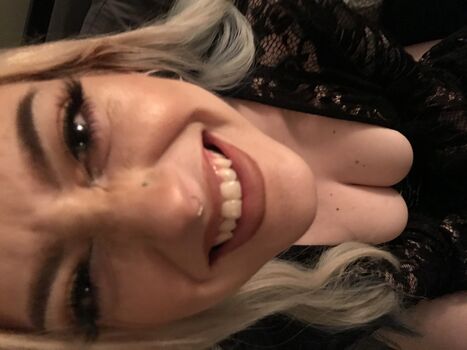 Full leaked Britzaaaa private photo