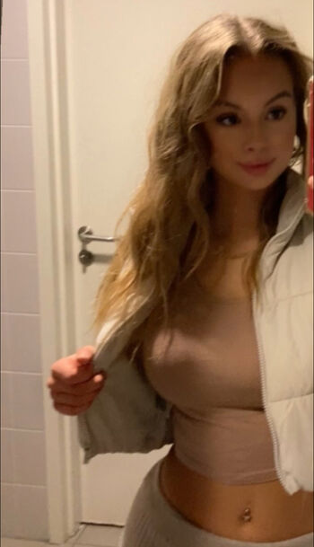 Full leaked Bronitiamonica private photo