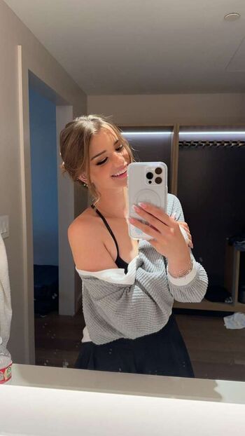 Full leaked Brooke monk private photo