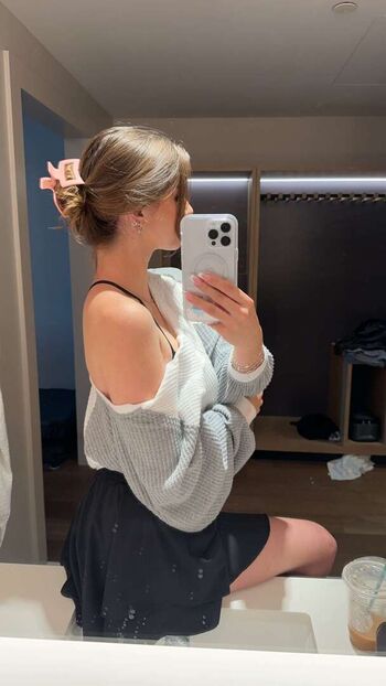 Full leaked Brooke monk private photo