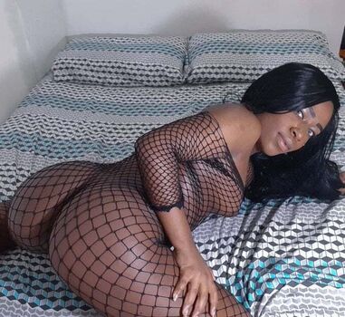 Full leaked Bruna black private photo