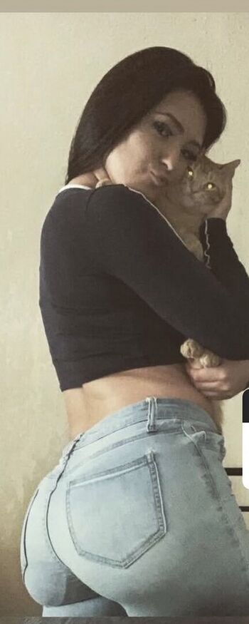 Full leaked Brunette babee private photo