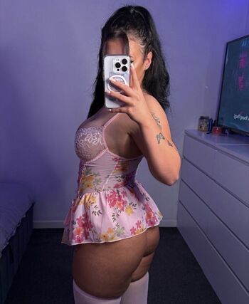 Full leaked Brunettebaddie x private photo