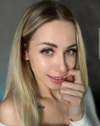 Full leaked Bubble gummy private photo