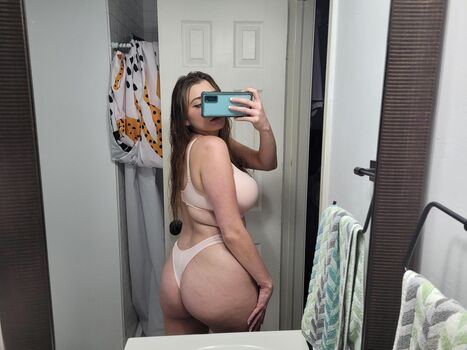 Full leaked Bubblegumbrat private photo