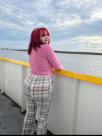 Full leaked Bullyfuc private photo