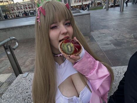 Full leaked Bumi cosplays private photo