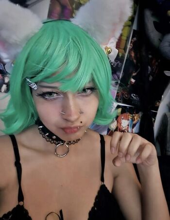 Full leaked Bunniisen private photo