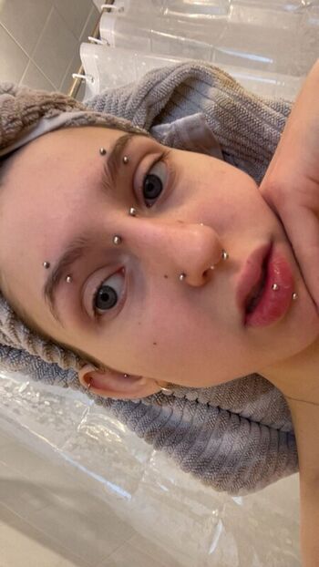 Full leaked Bunnyboylo page private photo