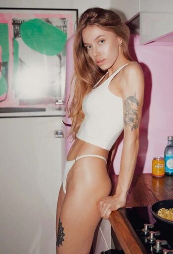 Full leaked Bunnyrabbits private photo