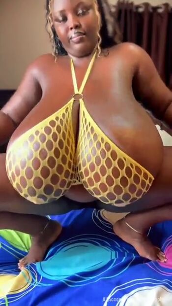 Full leaked Busty vivian private photo
