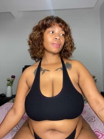 Full leaked Busty private photo