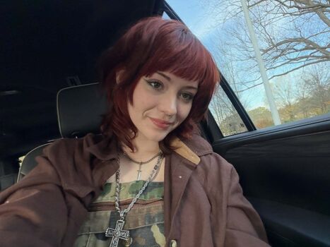 Full leaked Bvnnybeth private photo