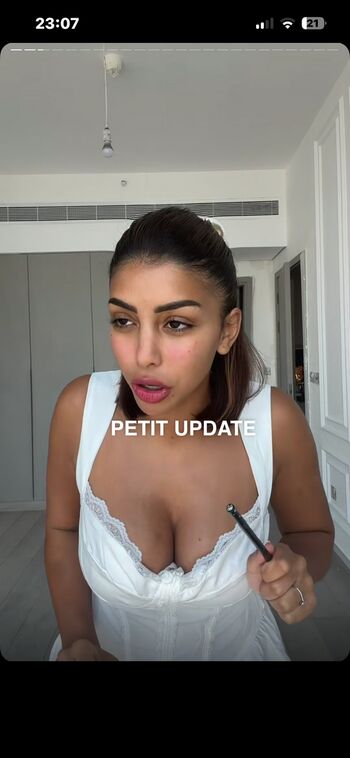 Full leaked Bysouk private photo