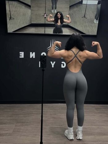 Full leaked Cachetlifts private photo