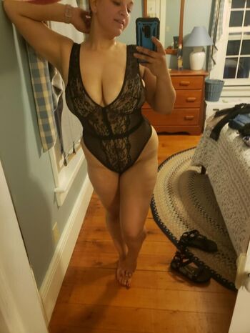 Full leaked Cadelyn takace private photo