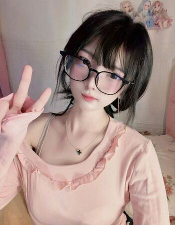 Full leaked Caeshy s private photo