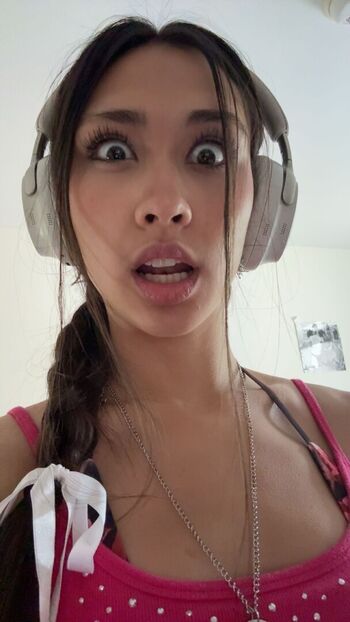 Full leaked Cait knight private photo