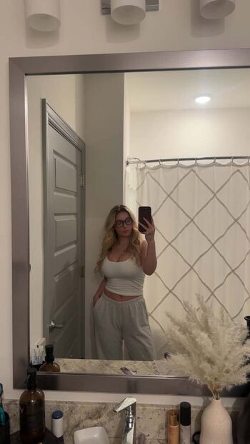 Full leaked Caitlin betterly  page private photo