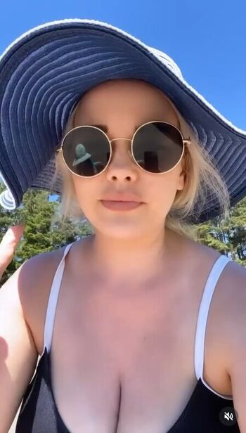 Full leaked Caitlin rutherford private photo