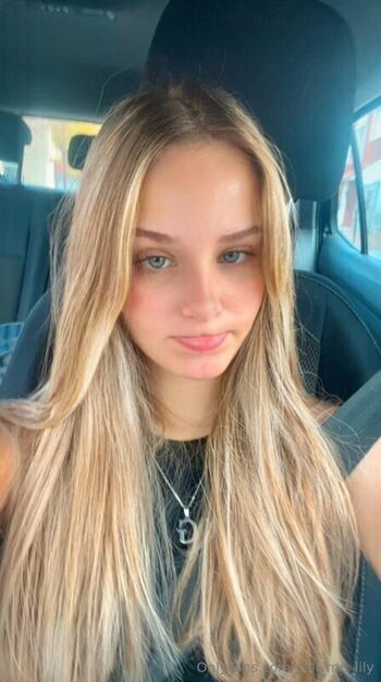 call_me_lily