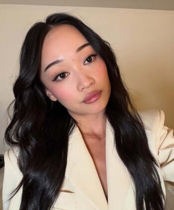 Full leaked Callina liang page private photo