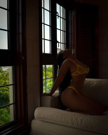 Full leaked Calljayladoll private photo