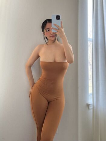 Full leaked Callmecupcakes private photo