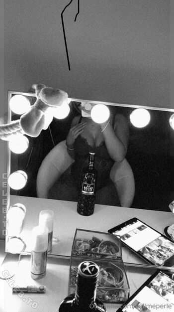 Full leaked Callmeperle private photo