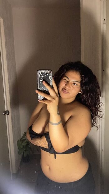 Full leaked Callmeservin private photo