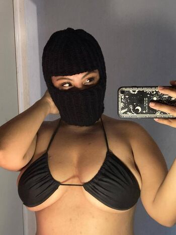 Full leaked Callmeservin private photo