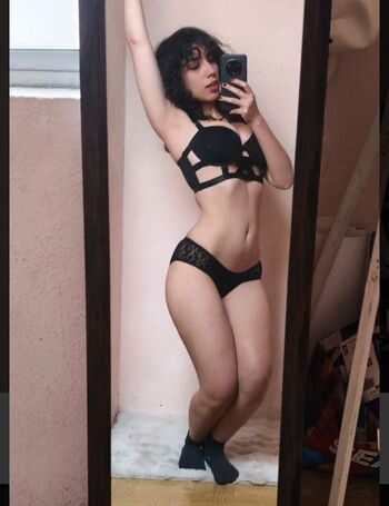 Full leaked Camarasoyval private photo