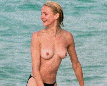 Full leaked Cameron daz private photo