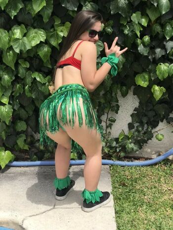 Full leaked Cami vitalone private photo