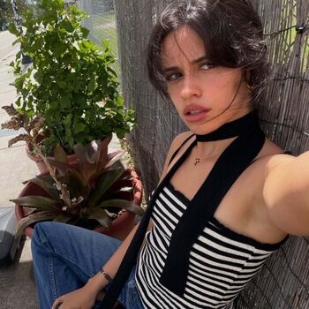 Full leaked Camila cabello private photo