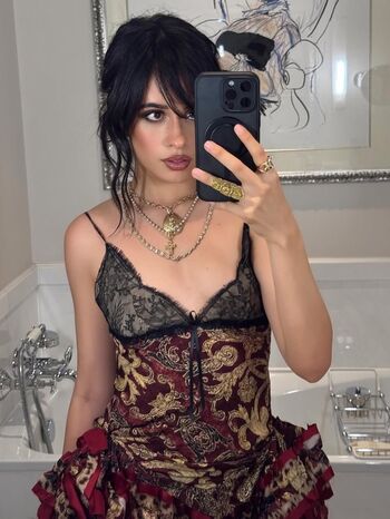Full leaked Camila cabello private photo