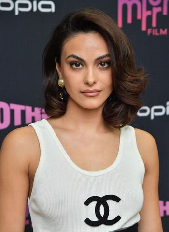 Full leaked Camila mendes page private photo