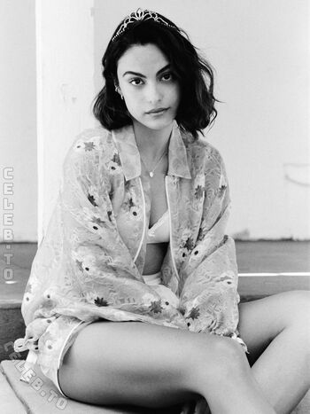 Full leaked Camila mendes private photo