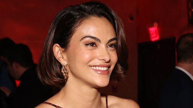 Camila Mendes