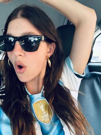 Full leaked Camila morrone private photo