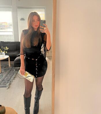 Full leaked Camilla hasselgard private photo