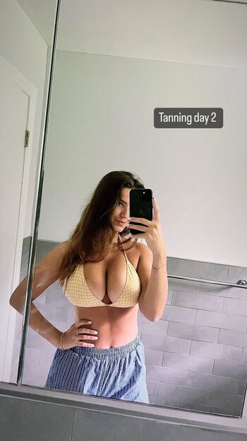Full leaked Camille aubery private photo