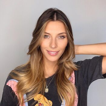 Full leaked Camille cerf private photo