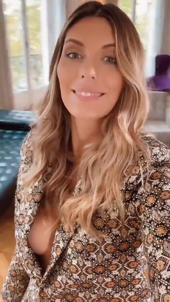 Full leaked Camille cerf private photo