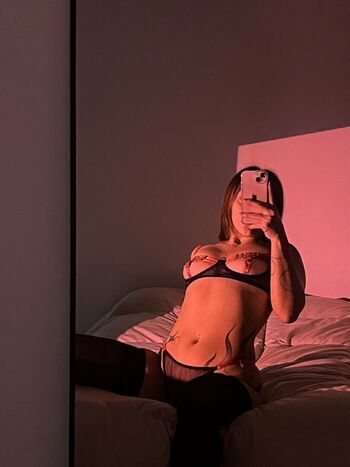 Full leaked Candemerl page private photo