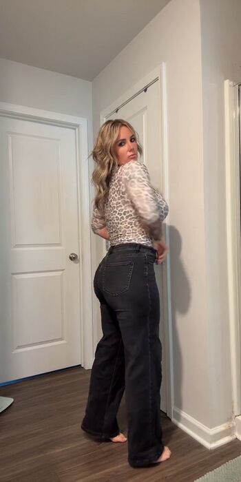 Full leaked Candice private photo